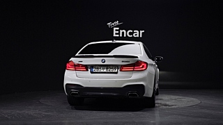 BMW 5-SERIES G30 2017
