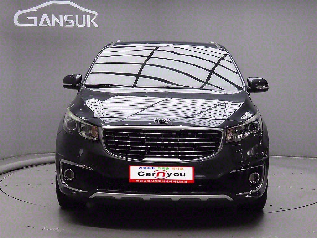 KIA CARNIVAL 2017