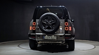 LAND ROVER DEFENDER L663 2024