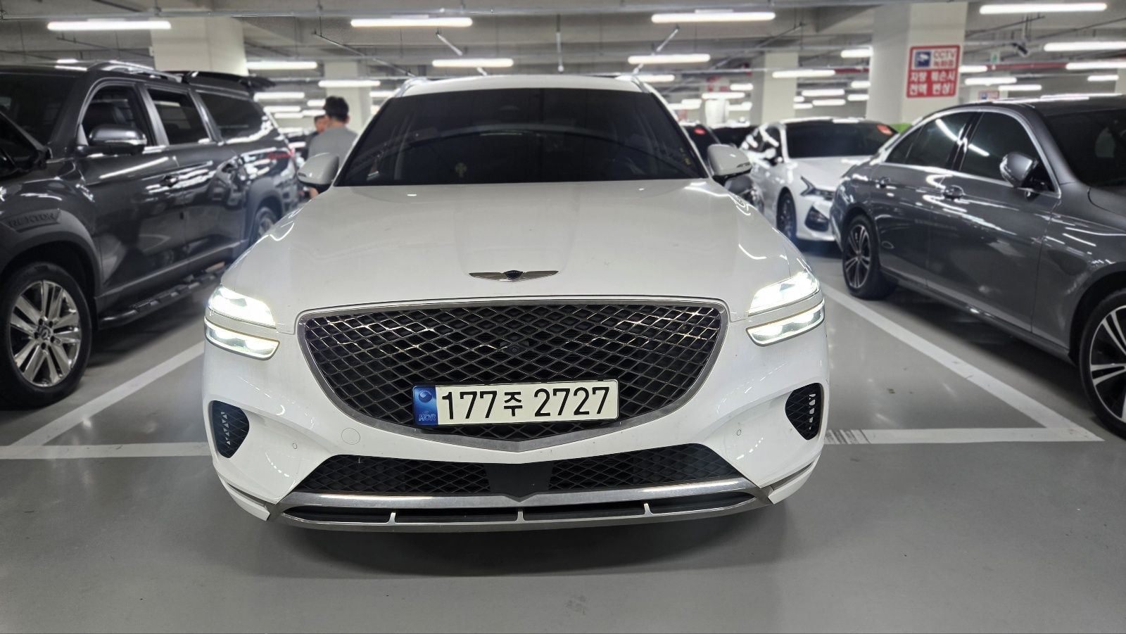 GENESIS GV70 2021