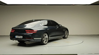 GENESIS G80 RG3 2025
