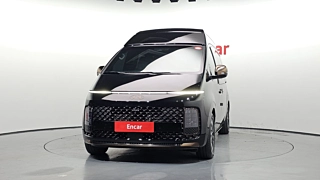 HYUNDAI STARIA 2024