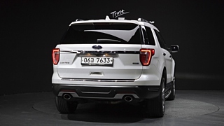 FORD EXPLORER 2018