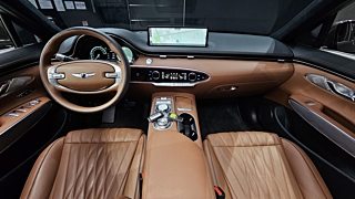 GENESIS GV70 2023
