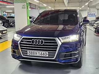 AUDI Q7 4M 2019