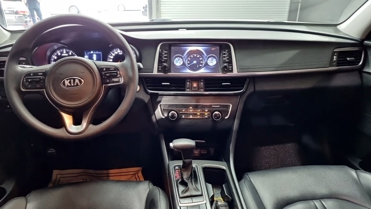 KIA K5 2017