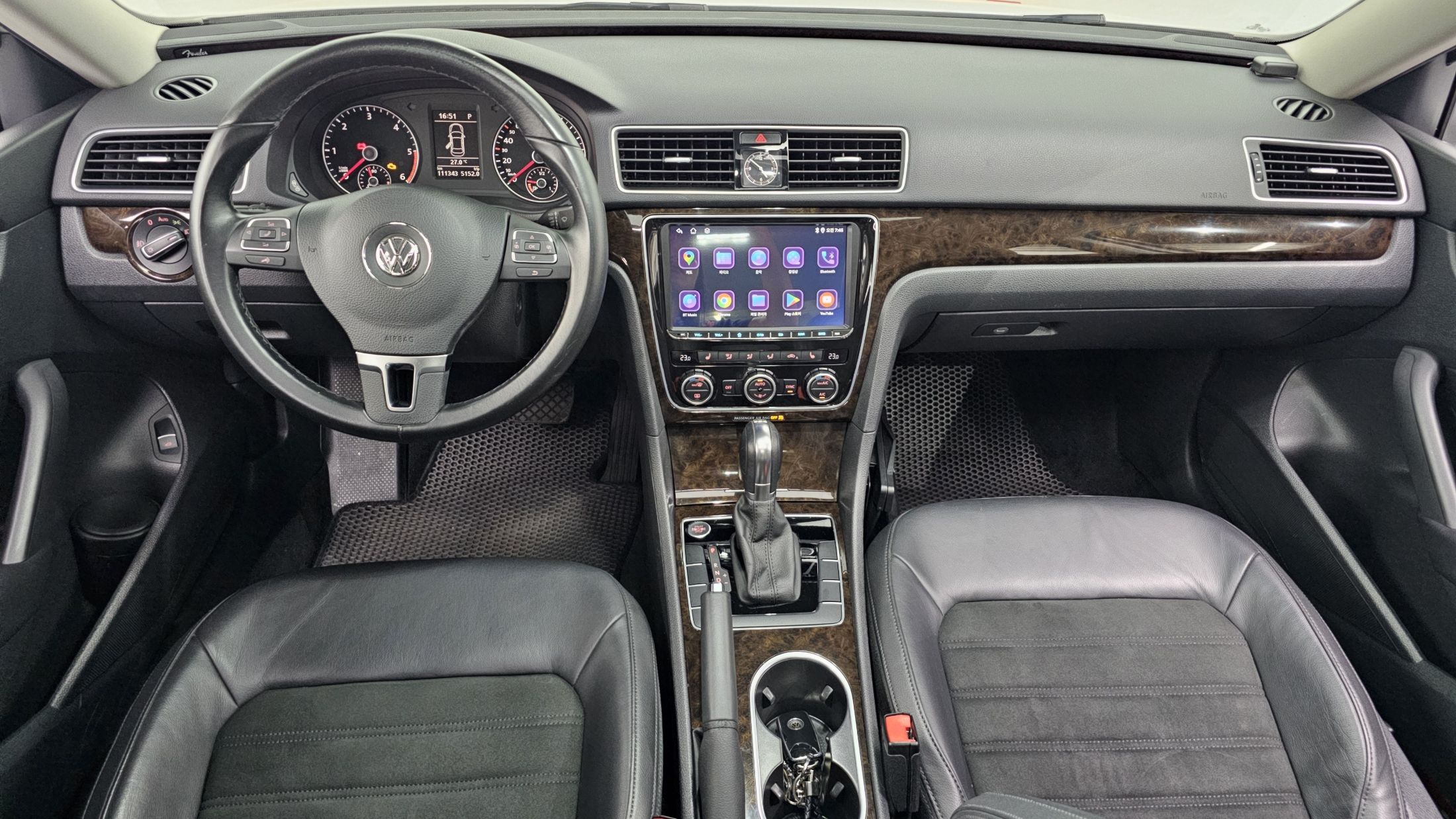 VOLKSWAGEN PASSAT 2014