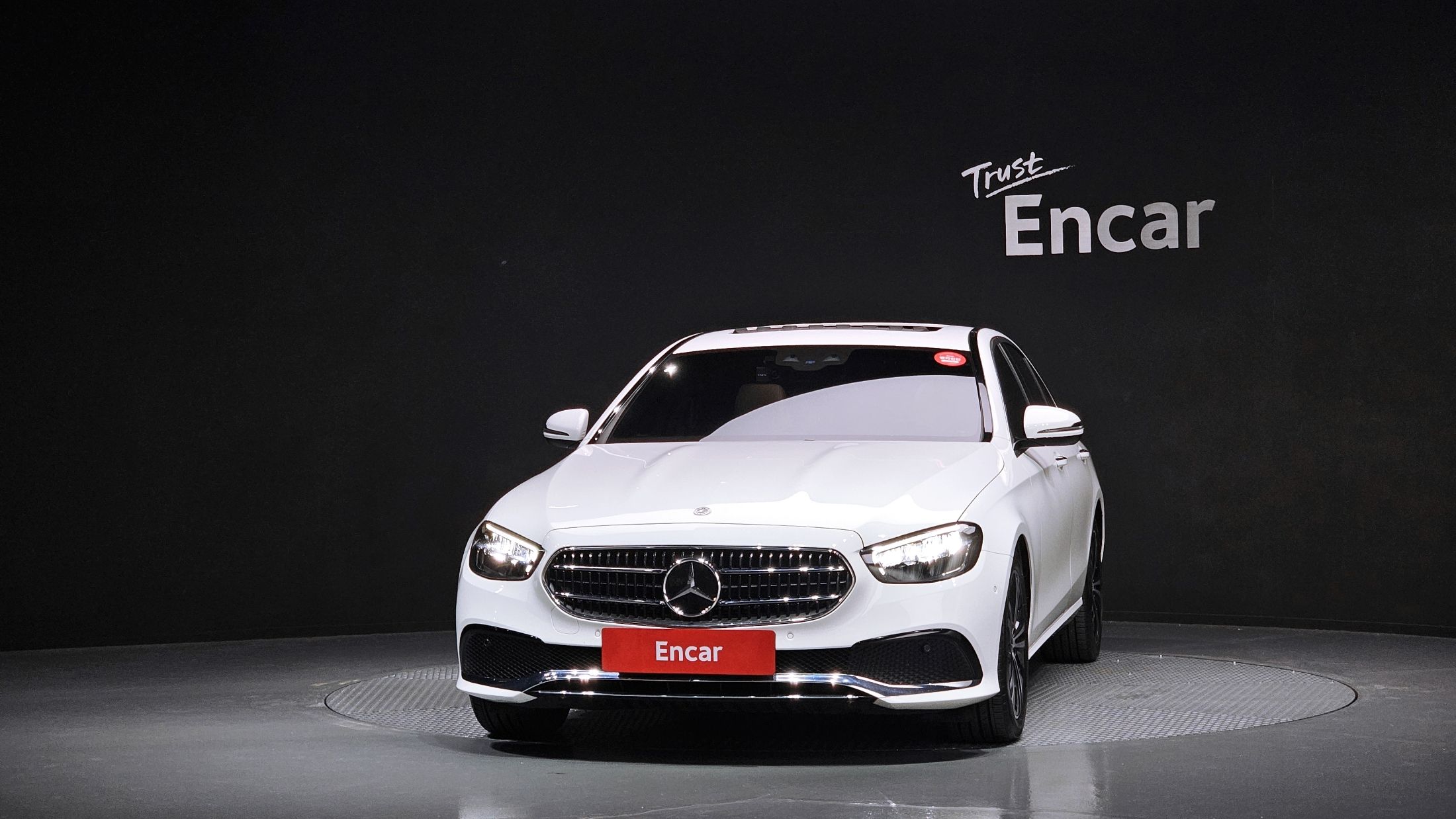 MERCEDES BENZ E-CLASS W213 2021