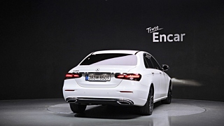 MERCEDES BENZ E-CLASS W213 2021