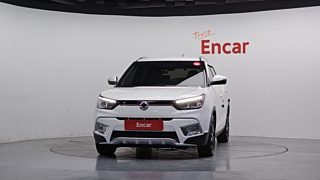 SSANGYONG TIVOLI 2015