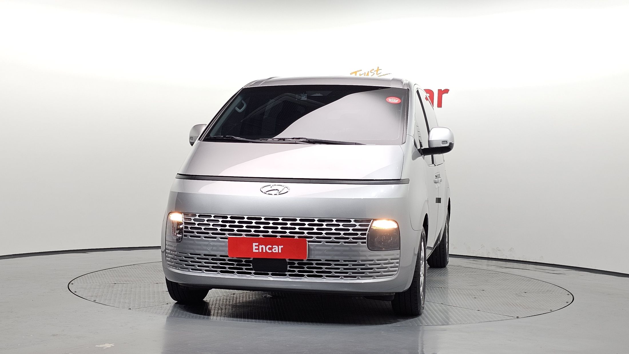 HYUNDAI STARIA 2022