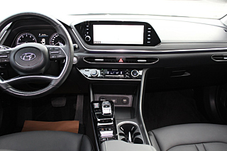 HYUNDAI SONATA DN8 2021