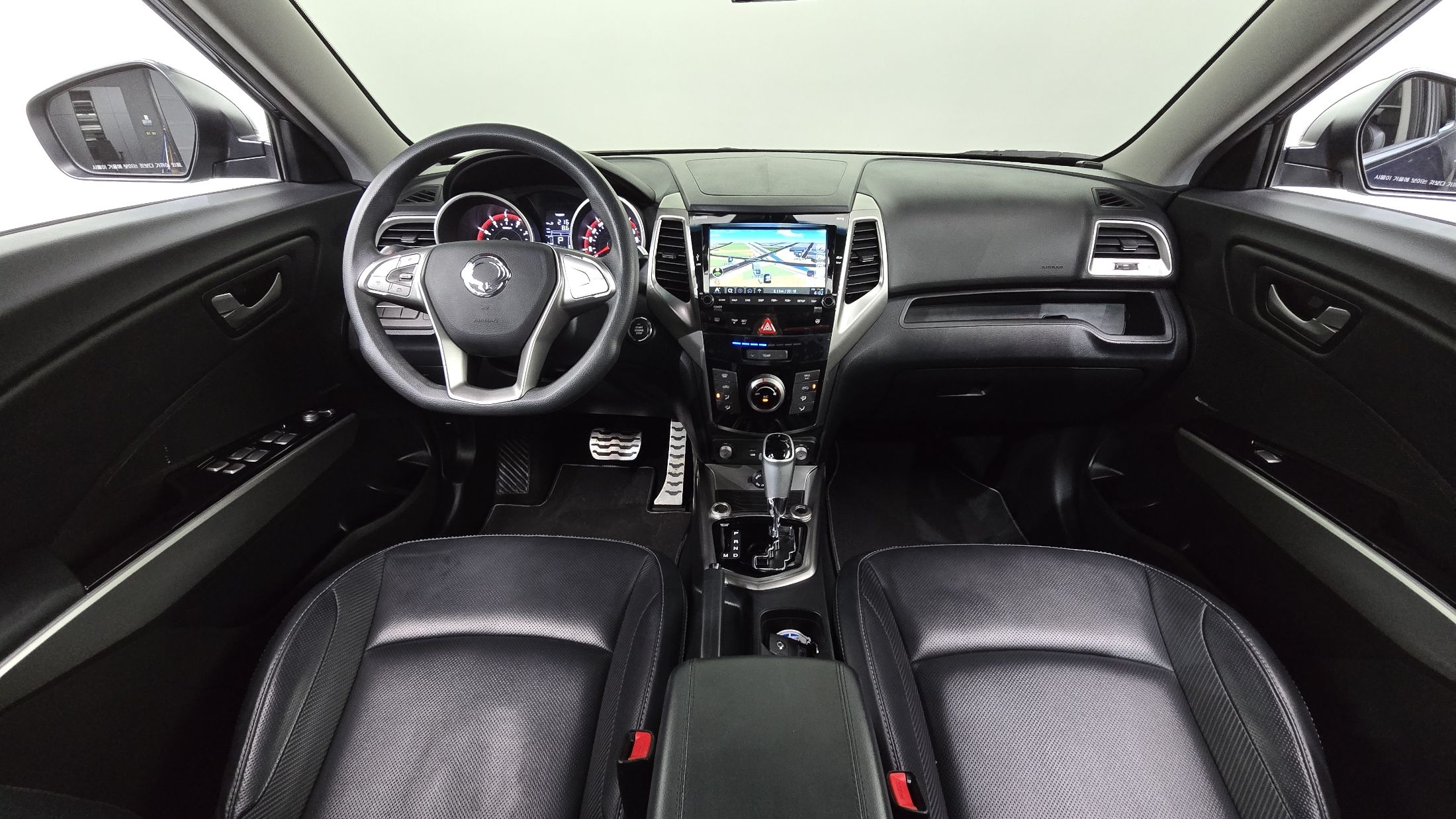 SSANGYONG TIVOLI 2017