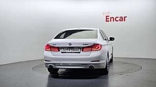 BMW 5-SERIES G30 2018