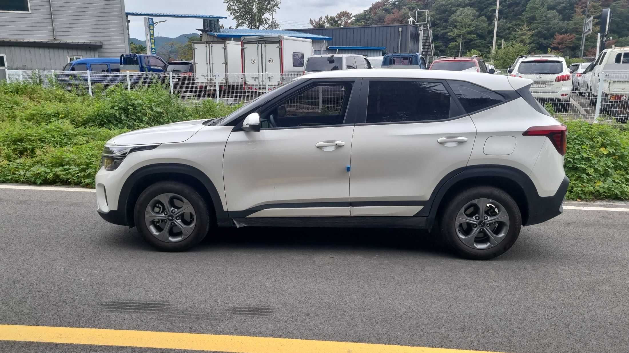 KIA SELTOS 2023