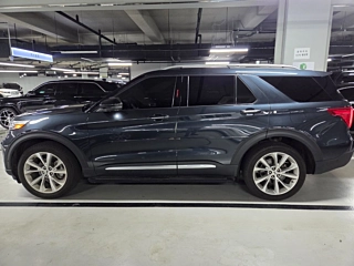 FORD EXPLORER 2022