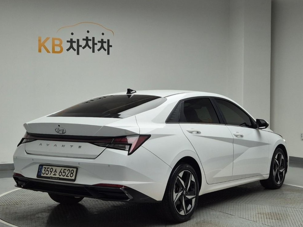 HYUNDAI AVANTE CN7 2020