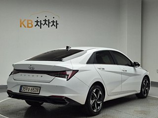 HYUNDAI AVANTE CN7 2020