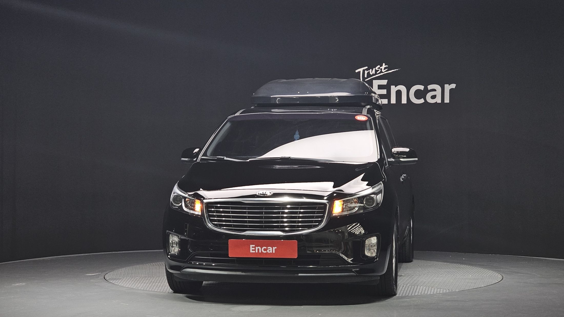 KIA CARNIVAL 2017