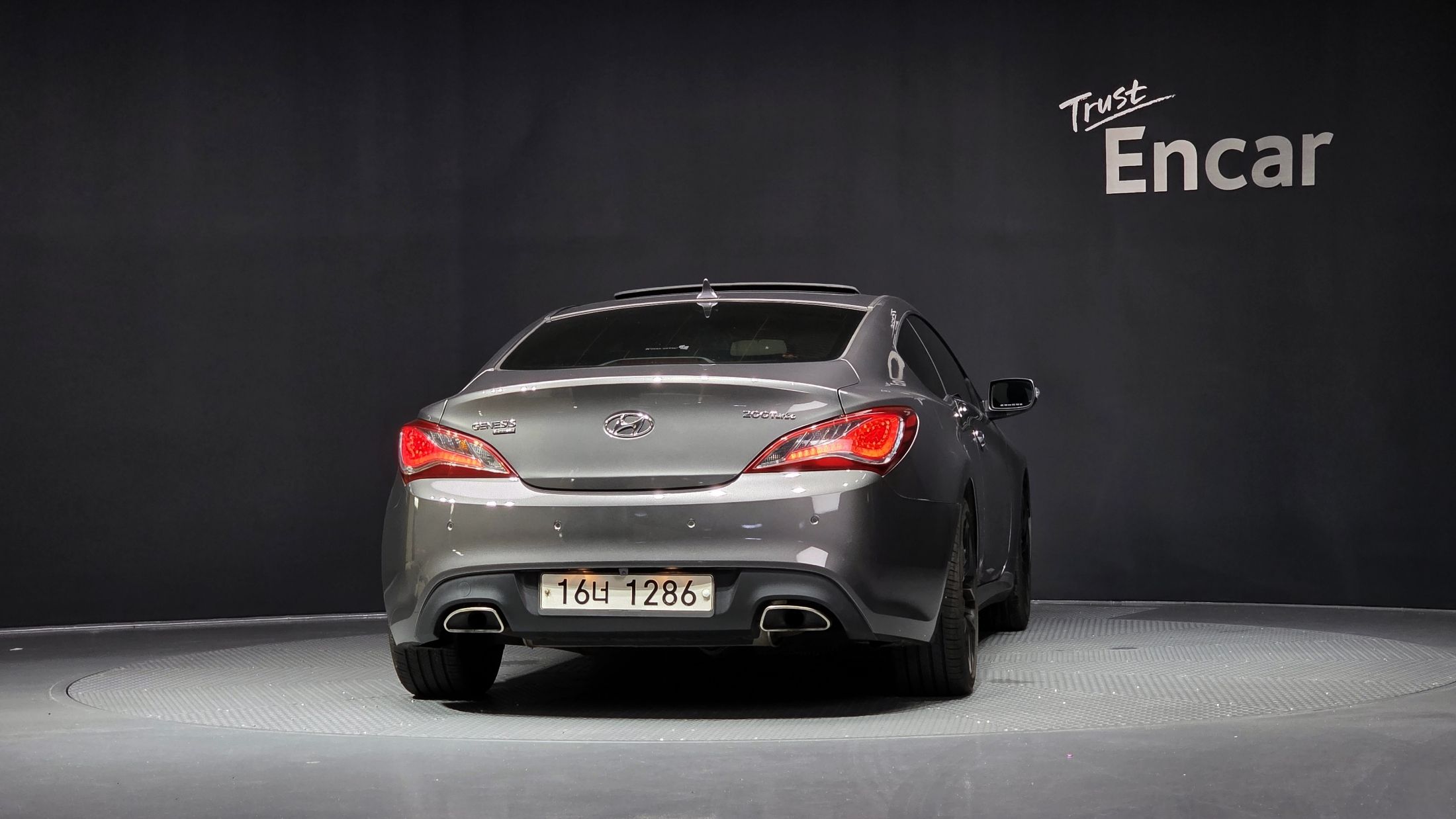 HYUNDAI GENESIS COUPE 2012
