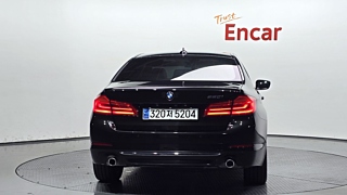 BMW 5-SERIES G30 2020
