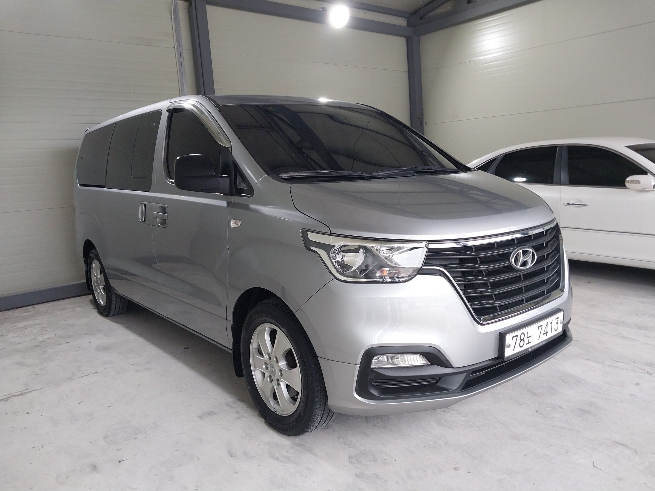 HYUNDAI STAREX GRAND 2020