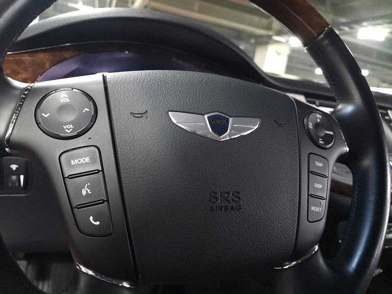HYUNDAI GENESIS 2009