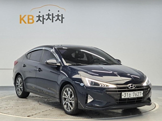 HYUNDAI AVANTE AD 2018
