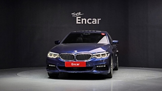 BMW 5-SERIES G30 2017