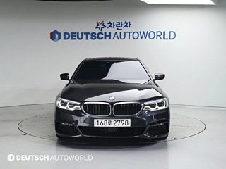 BMW 5-SERIES G30 2020