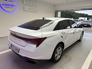 HYUNDAI AVANTE CN7  1.6 2021