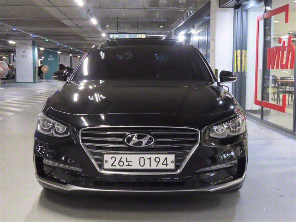 HYUNDAI GRANDEUR IG 2017