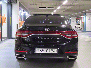 HYUNDAI GRANDEUR IG 2017