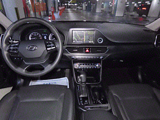 HYUNDAI GRANDEUR IG 2017
