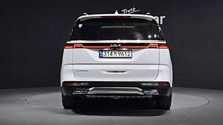 KIA CARNIVAL 2023