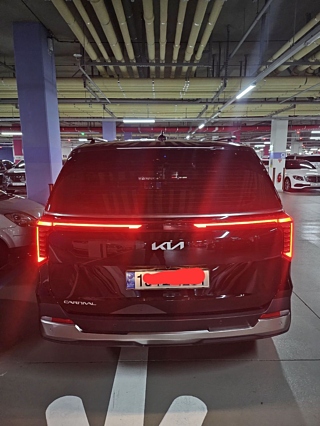 KIA CARNIVAL 2024
