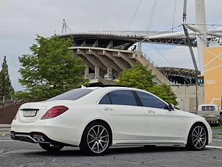 MERCEDES BENZ S-CLASS W222 2019