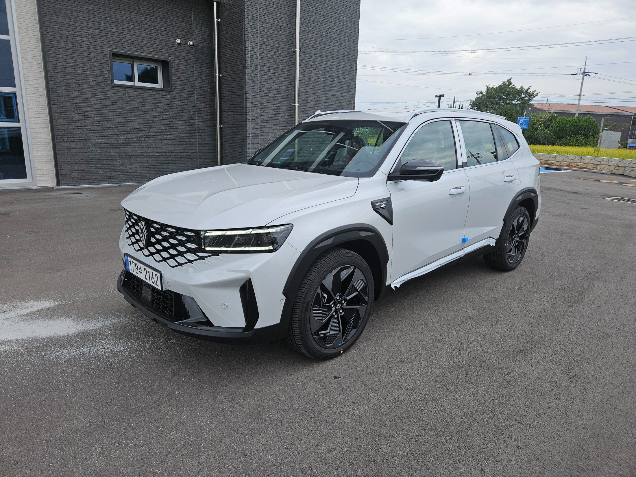 SAMSUNG GRAND KOLEOS 2025