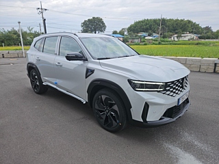 SAMSUNG GRAND KOLEOS 2025