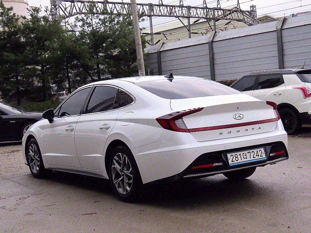 HYUNDAI SONATA DN8 2022