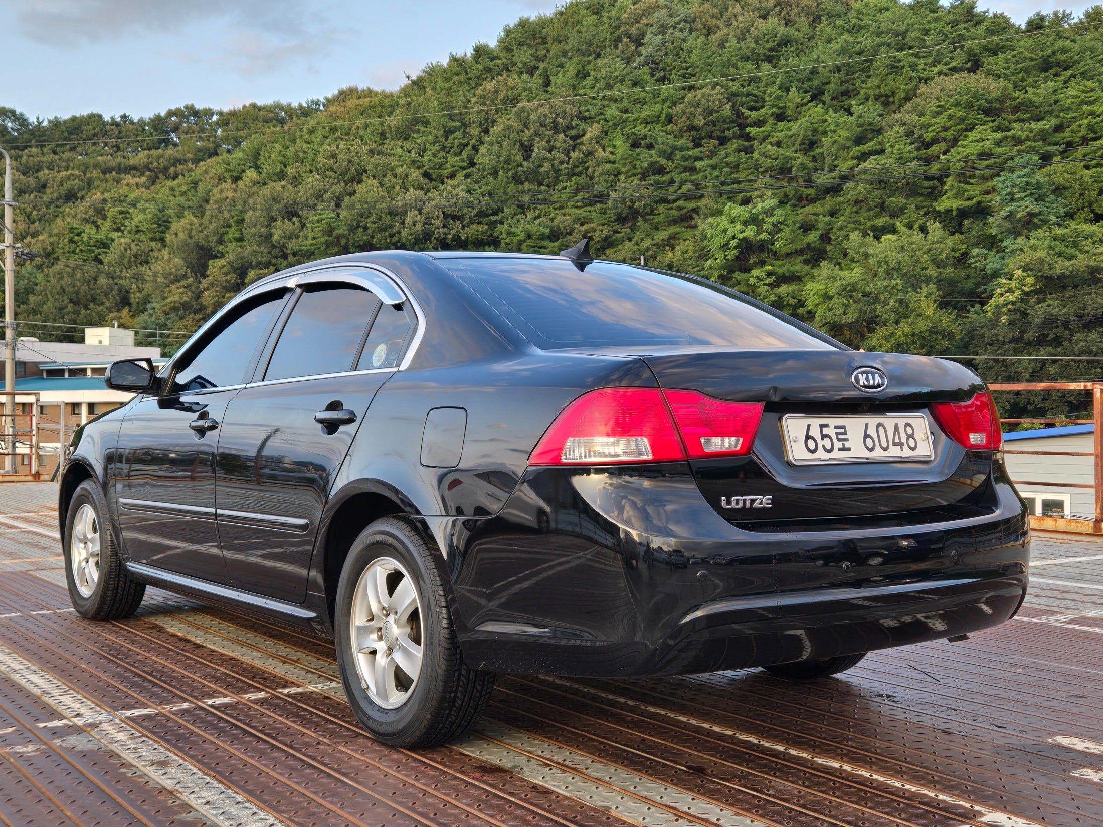 KIA LOTZE INNOVATION 2009