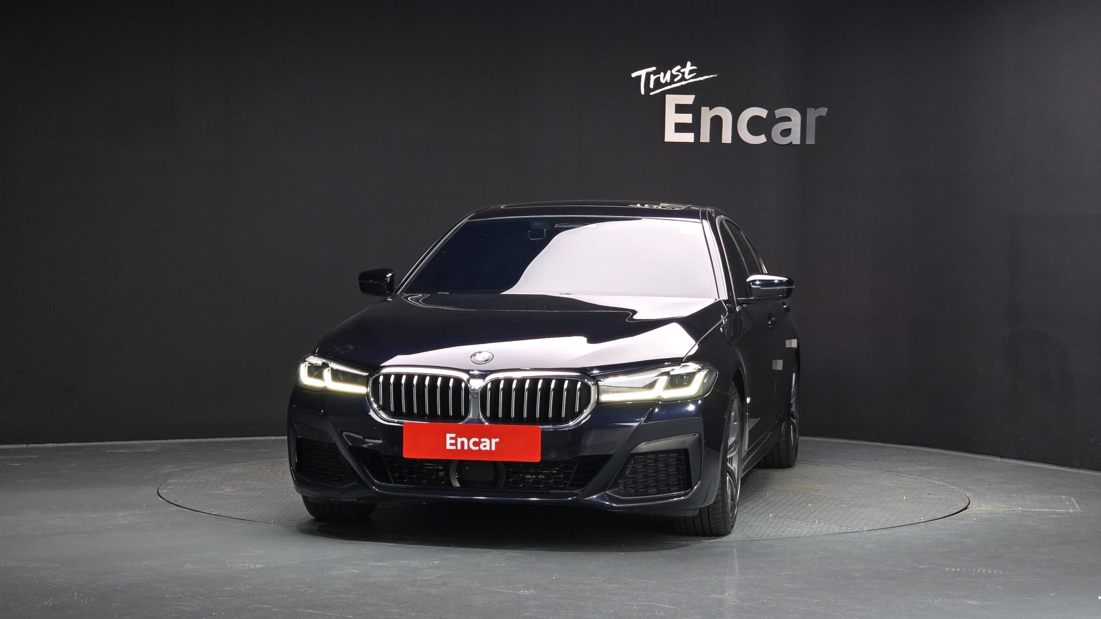 BMW 5-SERIES G30 2021