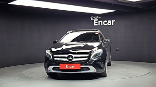 MERCEDES BENZ GLA-CLASS X156 2016