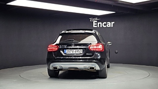 MERCEDES BENZ GLA-CLASS X156 2016