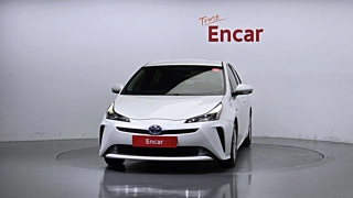 TOYOTA PRIUS 2019