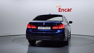 BMW 5-SERIES G30 2017