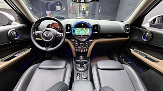 MINI COUNTRYMAN COOPER D 2018