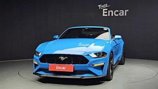 FORD MUSTANG 2022