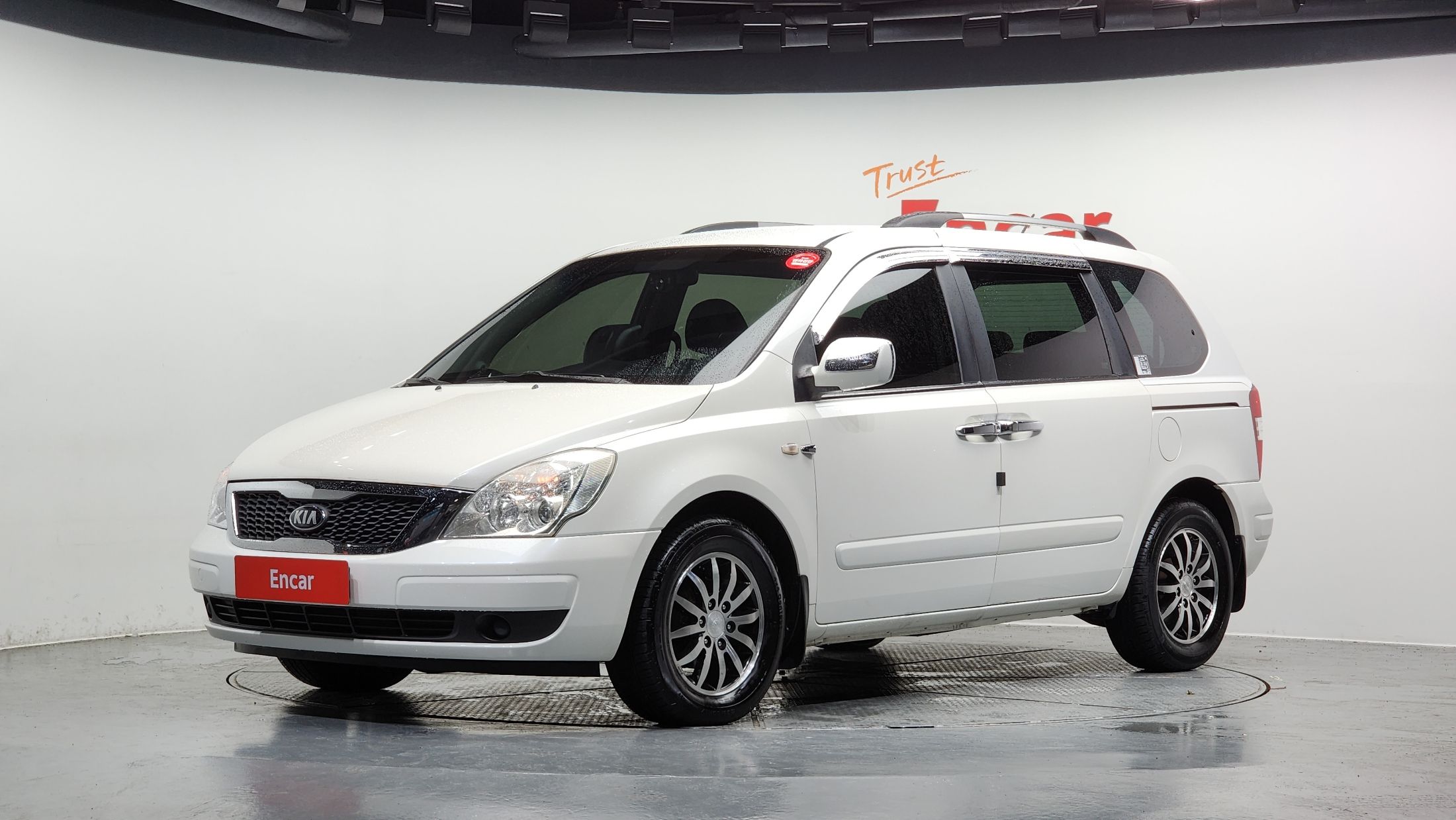 Аукционный лист KIA CARNIVAL 2009