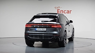 AUDI RSQ8 4M 2022